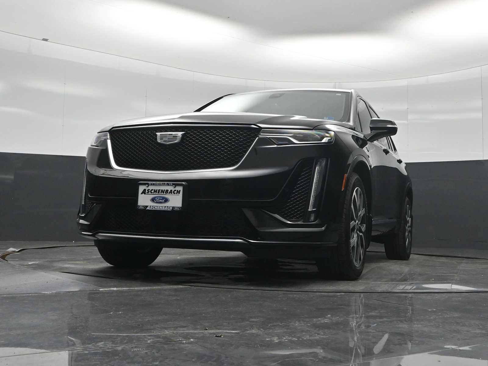 Used 2024 Cadillac XT6 Sport w/ Technology Package AWD/4WD image 33