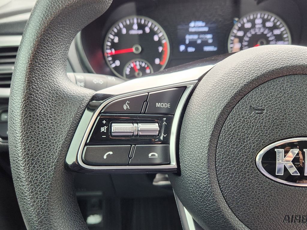 Used 2020 Kia Optima LX image 26