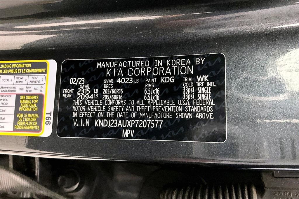 Used 2023 Kia Soul LX w/ LX Technology Package FWD image 34