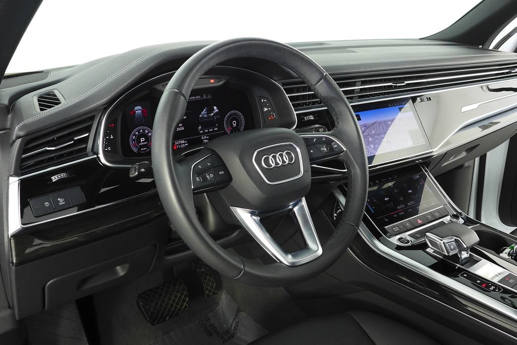 Used 2023 Audi Q7 3.0T Premium w/ Convenience Package AWD/4WD image 31