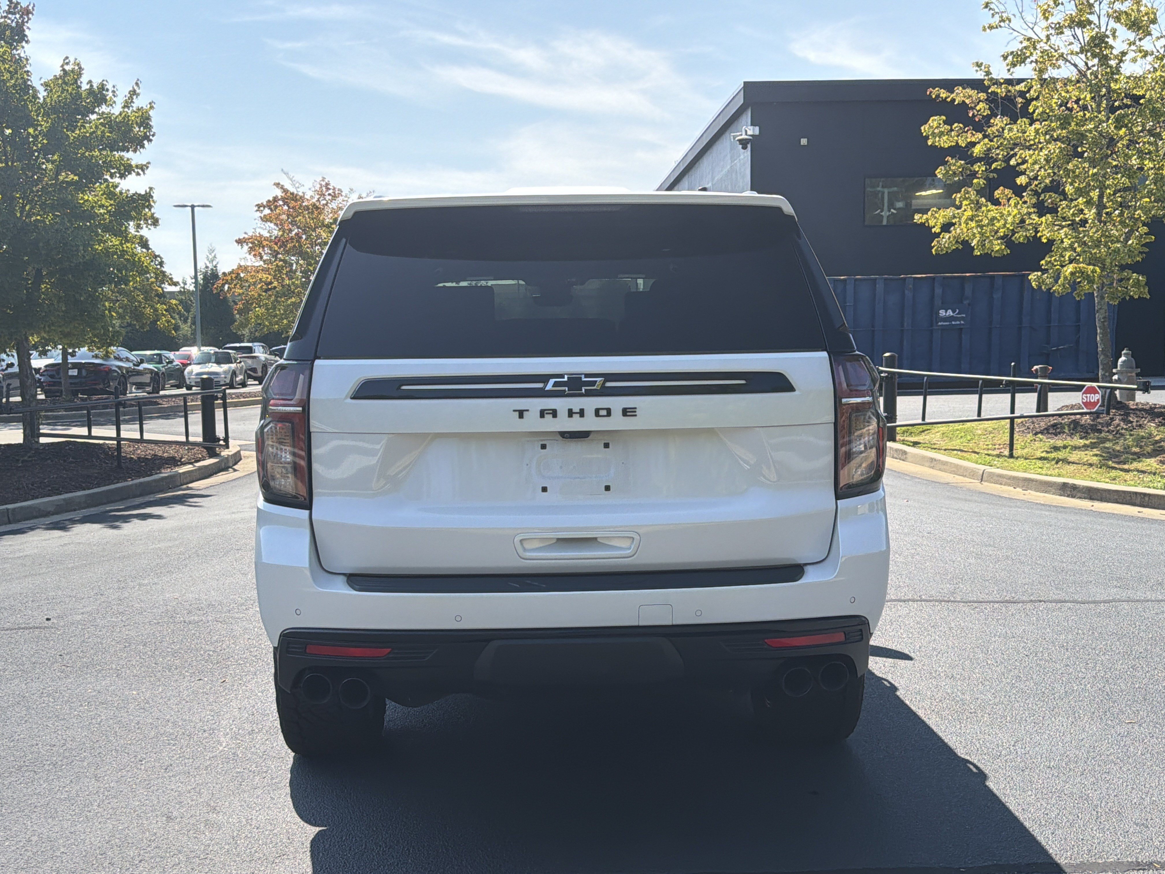 Used 2023 Chevrolet Tahoe High Country w/ Advanced Technology Package AWD/4WD image 15