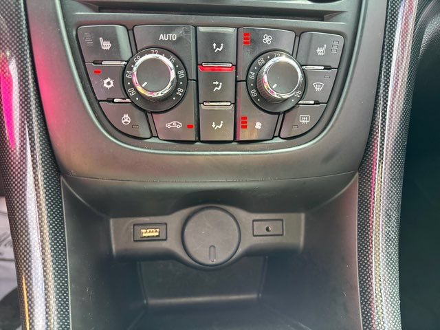 Used 2019 Buick Cascada Premium FWD image 31