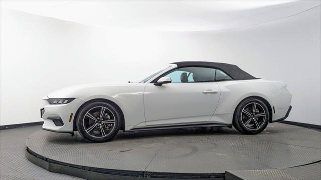 Used 2024 Ford Mustang Premium RWD image 30