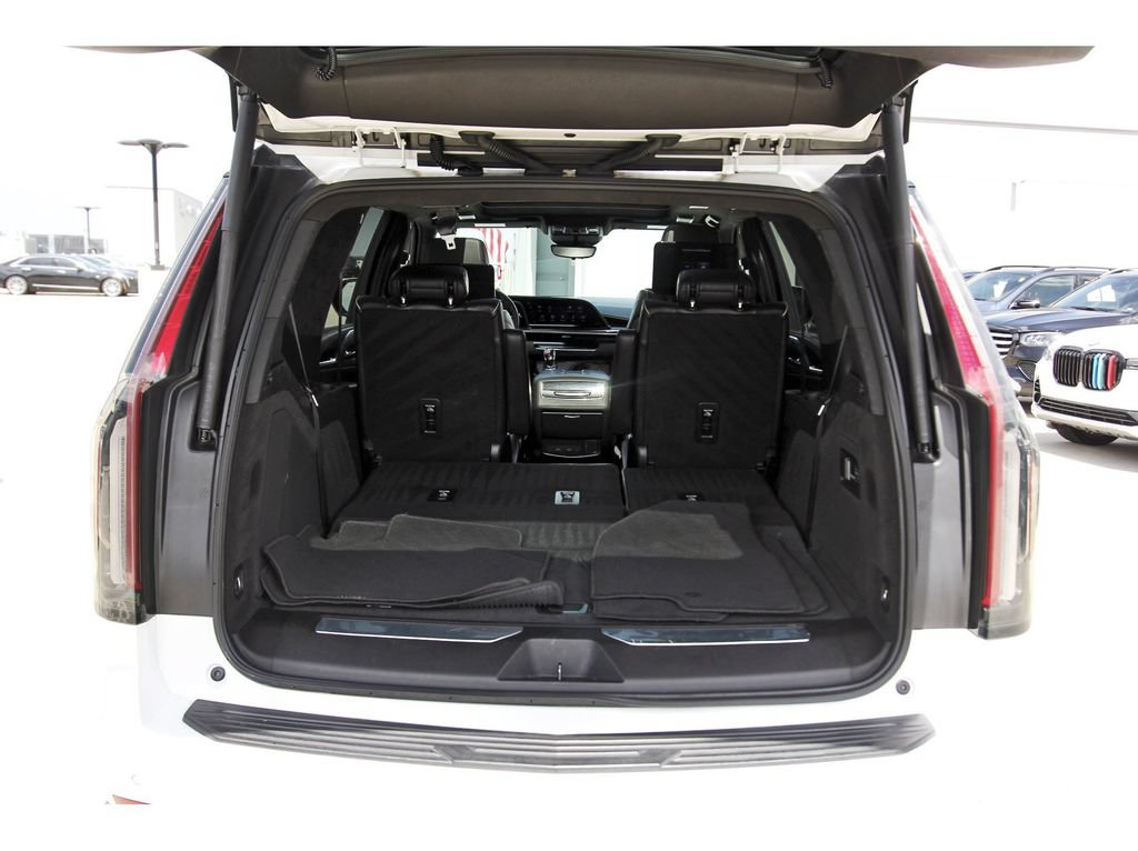 Used 2023 Cadillac Escalade Sport Platinum RWD image 30