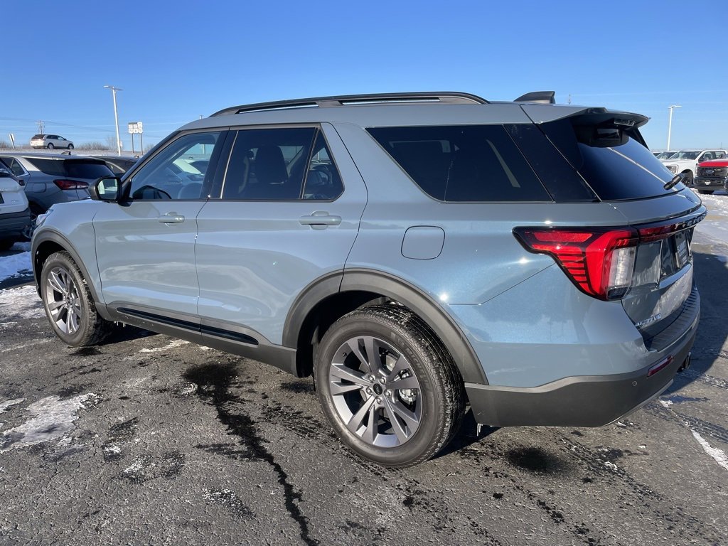 New 2026 Ford Explorer Active w/ Active Comfort Package image 5