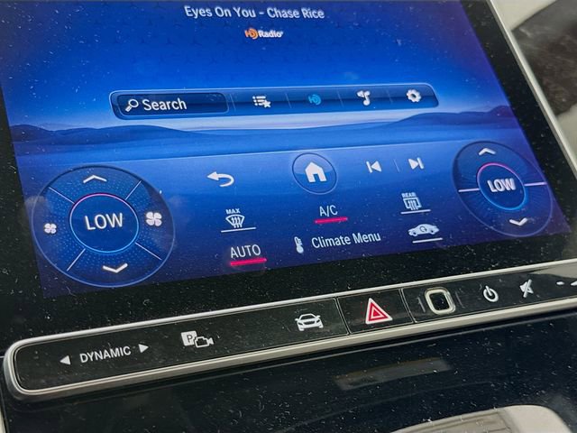 Used 2023 Mercedes-Benz GLC 300 image 22