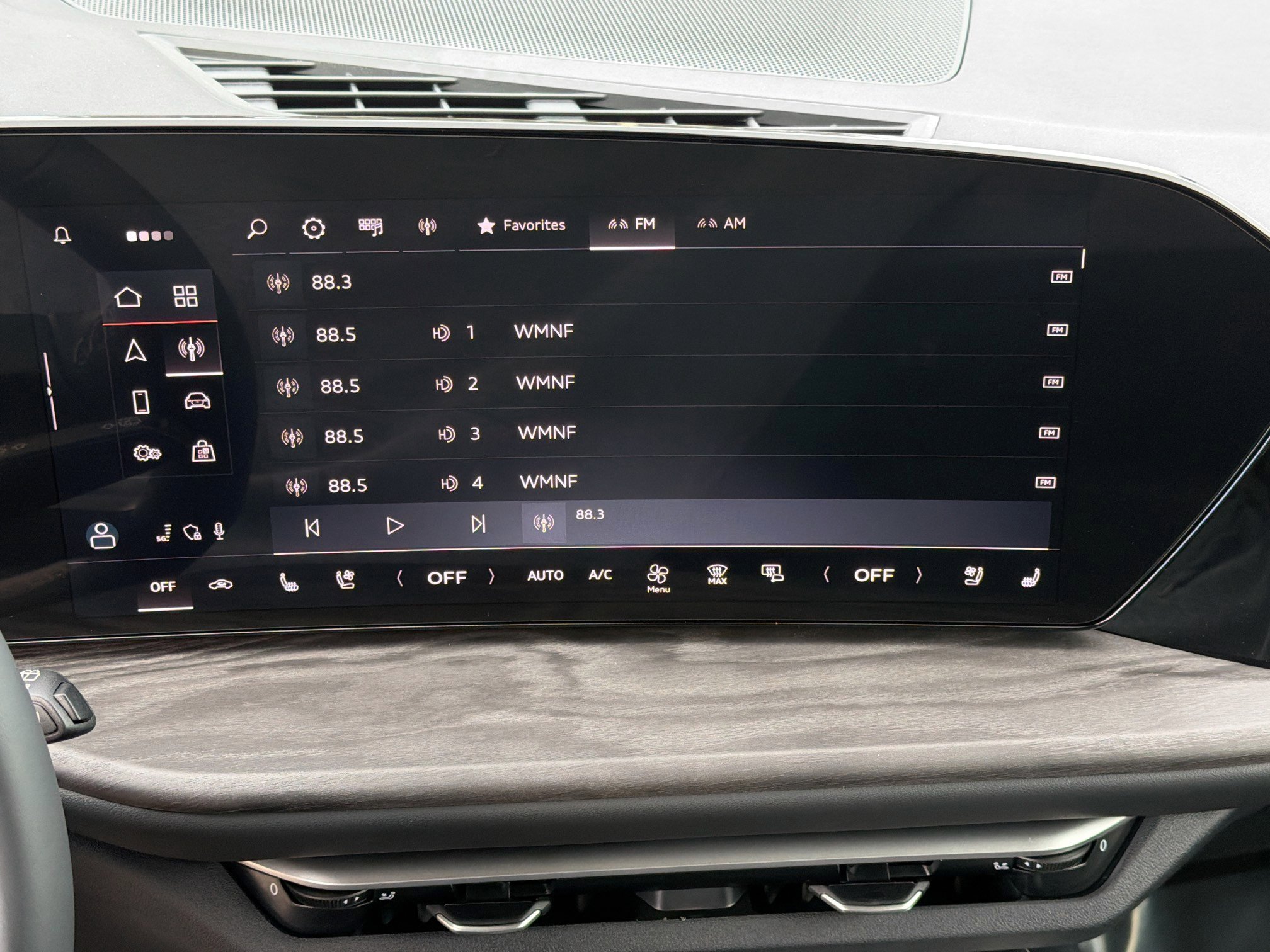 New 2025 Audi Q5 Premium Plus image 32