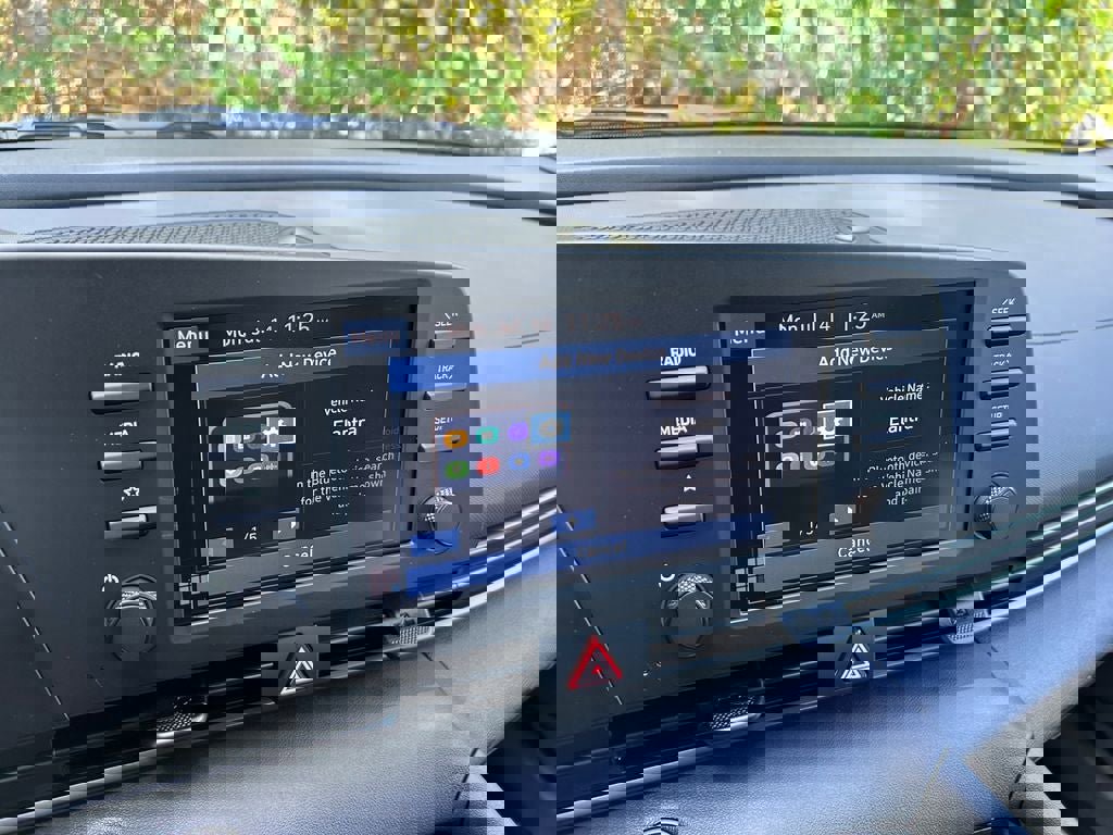 New 2025 Hyundai Elantra Sport image 16