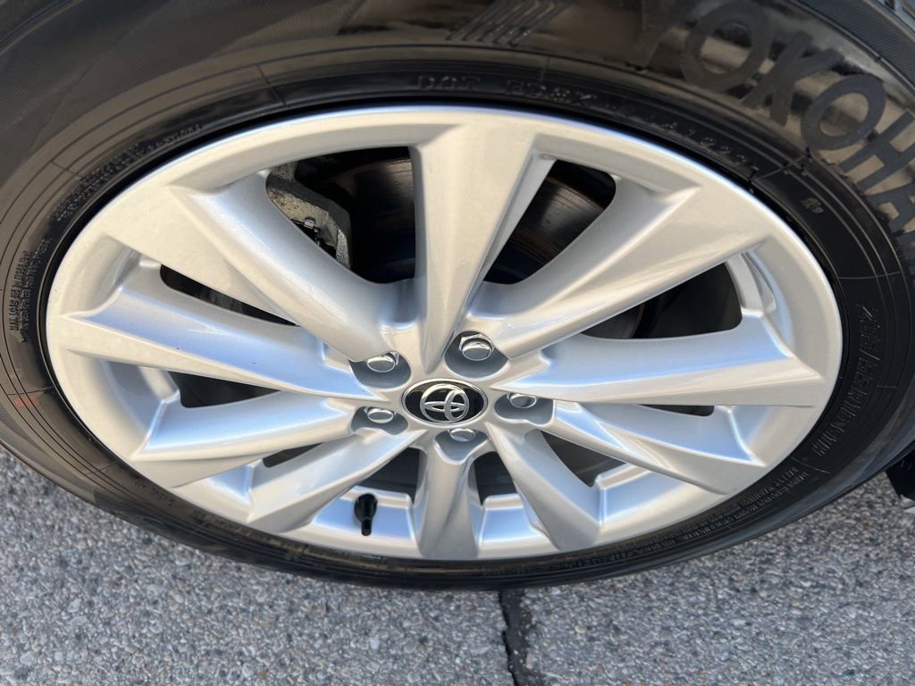 Used 2023 Toyota Corolla LE image 38