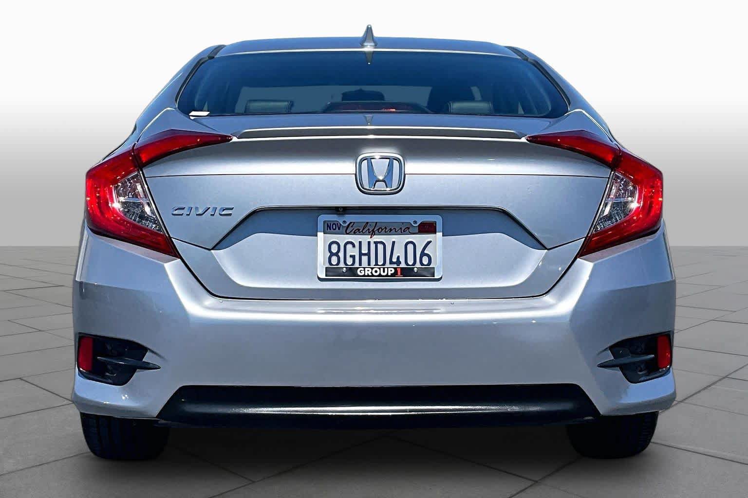 Used 2018 Honda Civic EX-L image 4