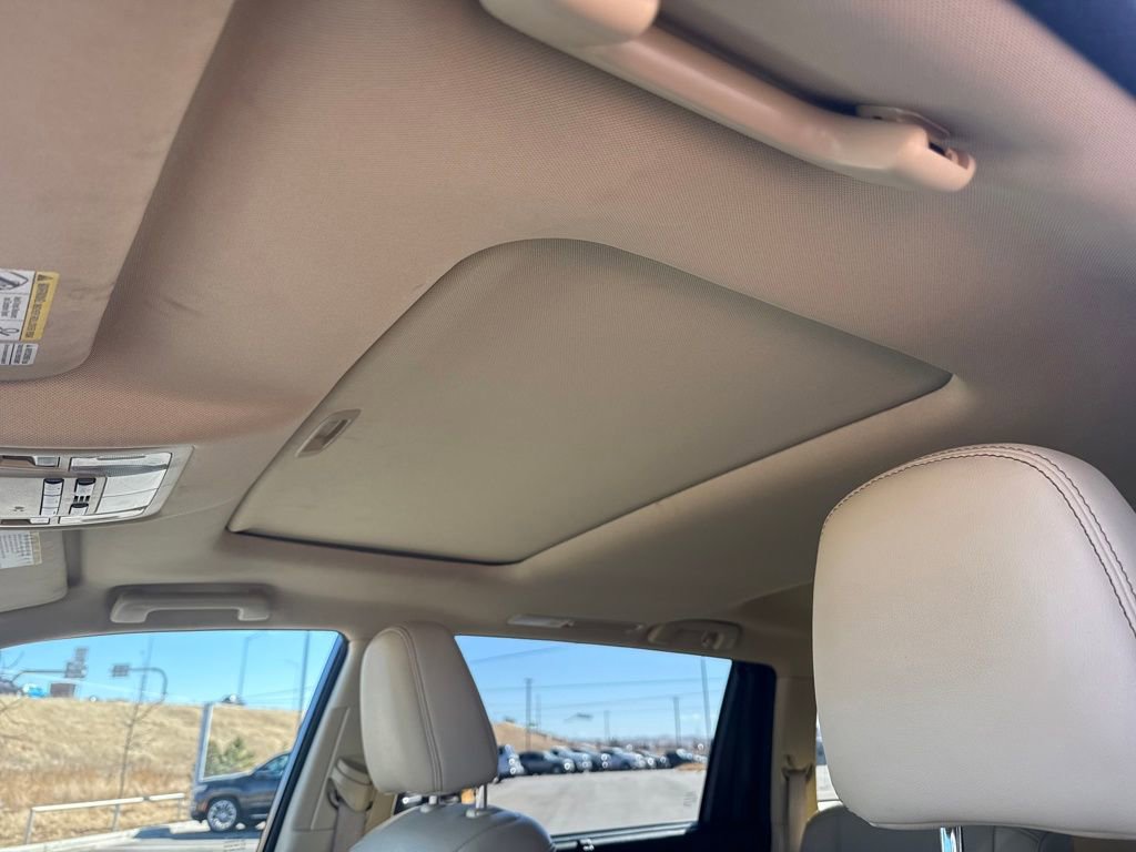 Used 2015 Toyota Highlander Limited image 32