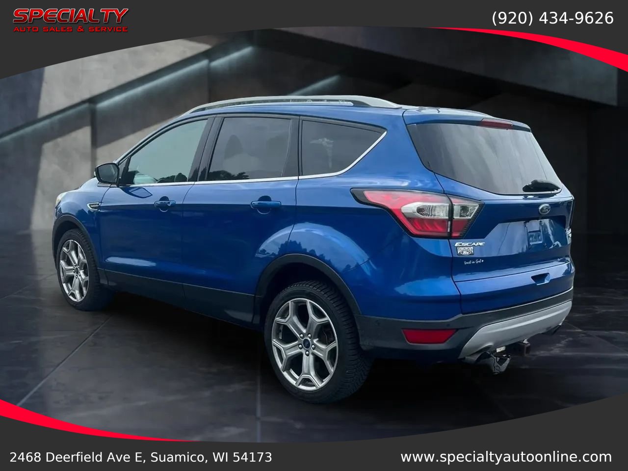 Used 2017 Ford Escape Titanium w/ Equipment Group 301A AWD/4WD image 3