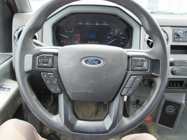 Used 2022 Ford F750 2WD Regular Cab Super Duty image 26