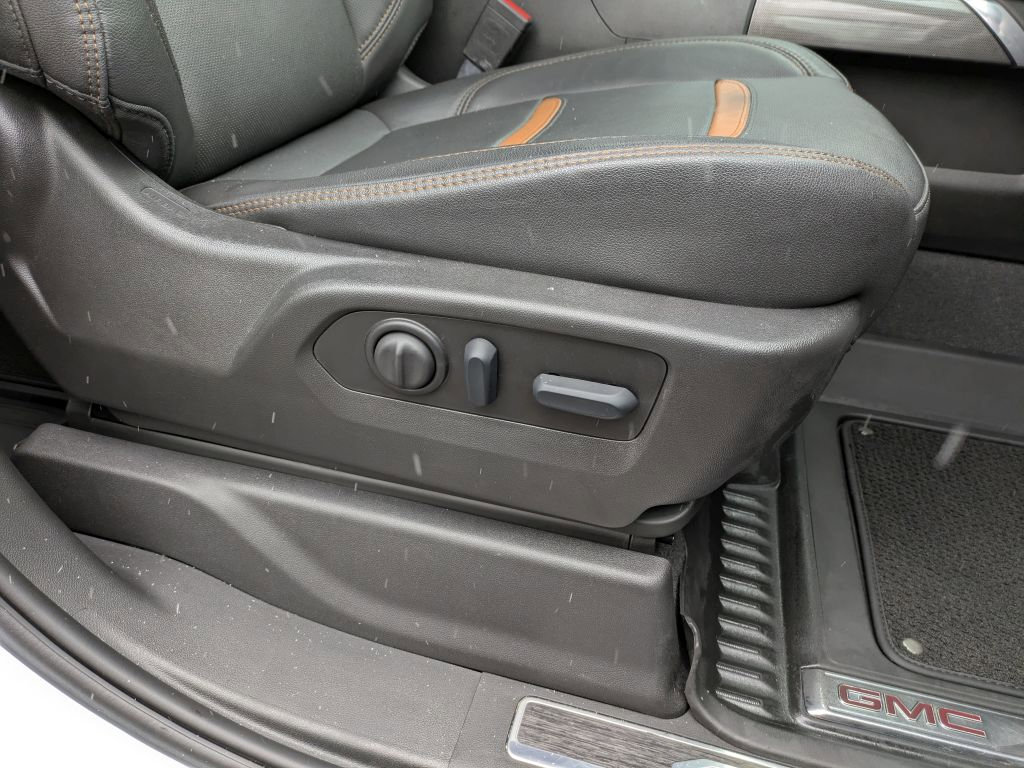 Certified 2023 GMC Sierra 2500 AT4 w/ AT4 Preferred Package image 26