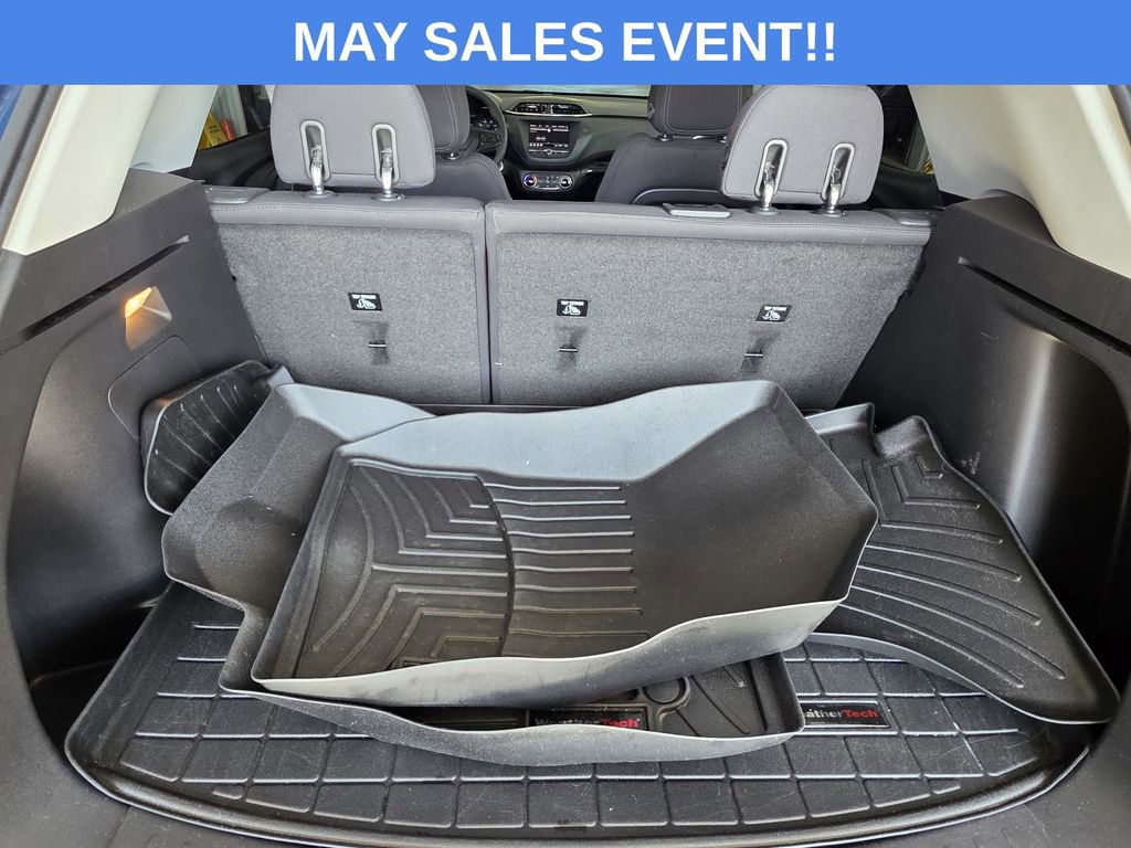 Used 2022 Chevrolet TrailBlazer LT FWD image 12