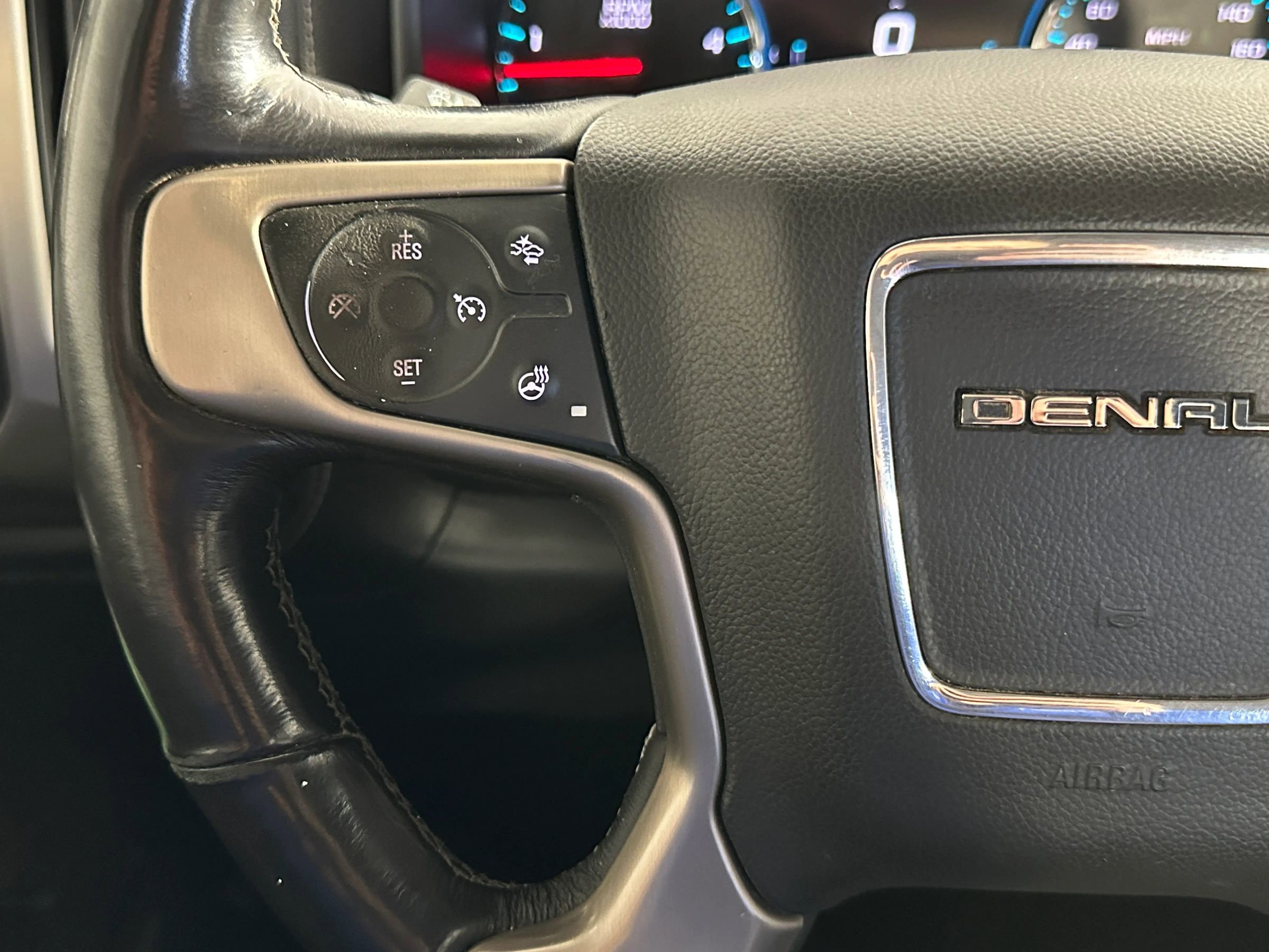 Used 2017 GMC Sierra 3500 Denali image 37