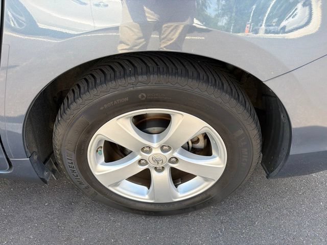 Used 2017 Toyota Sienna LE FWD image 21