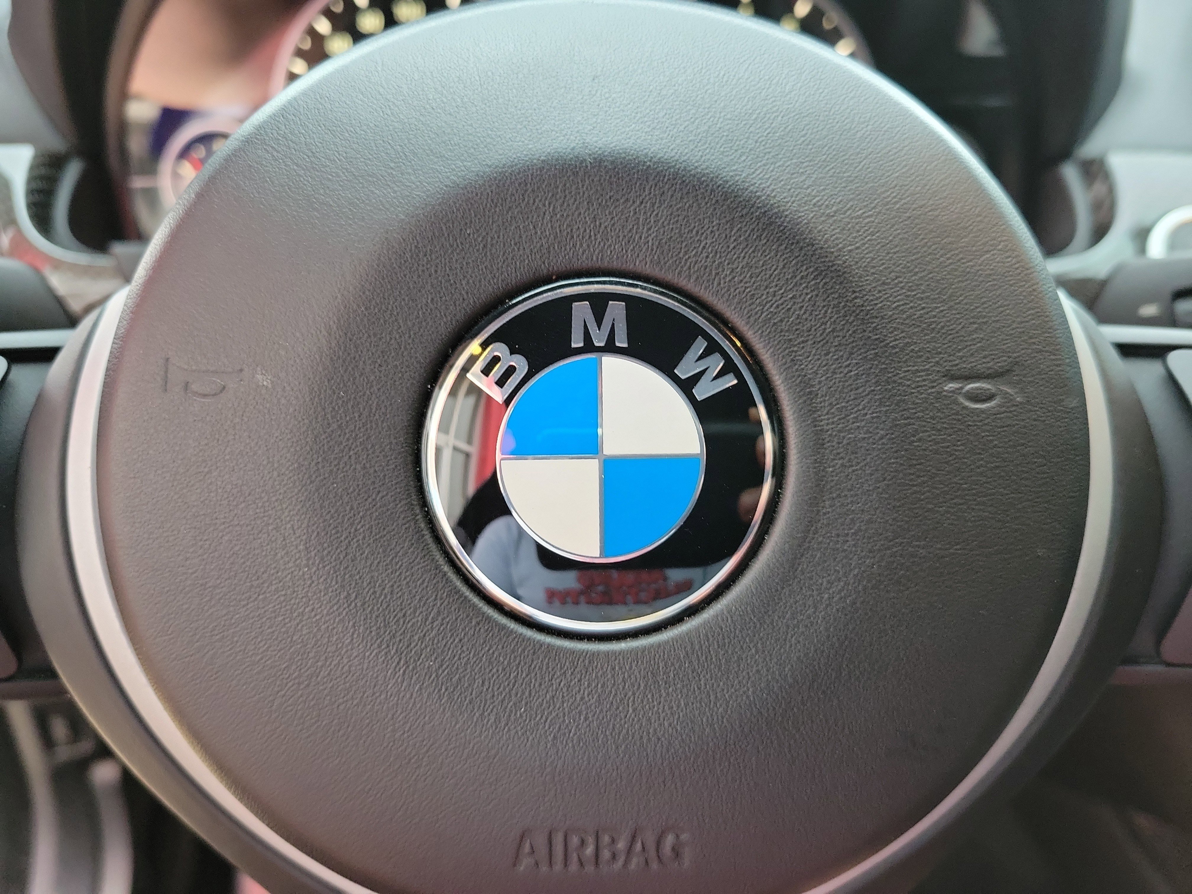 Used 2012 BMW M6 Convertible RWD image 21