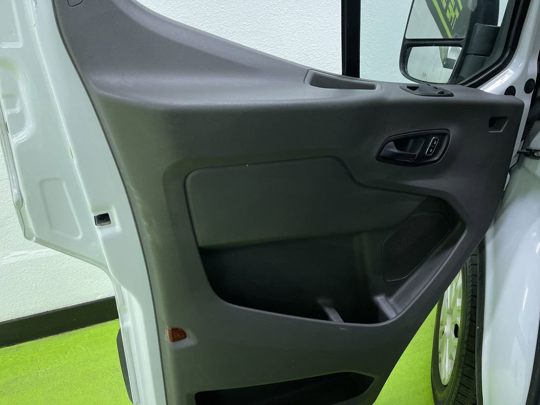 Used 2024 Ford Transit 350 XLT image 16