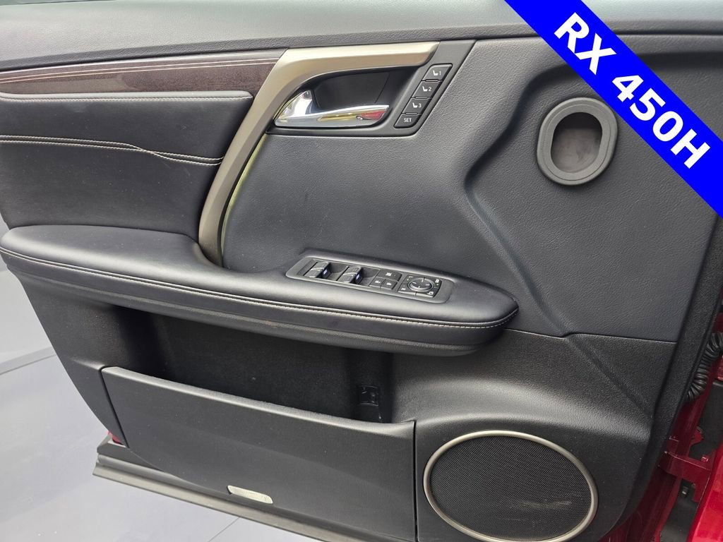 Used 2020 Lexus RX 450h AWD w/ Luxury Package image 28