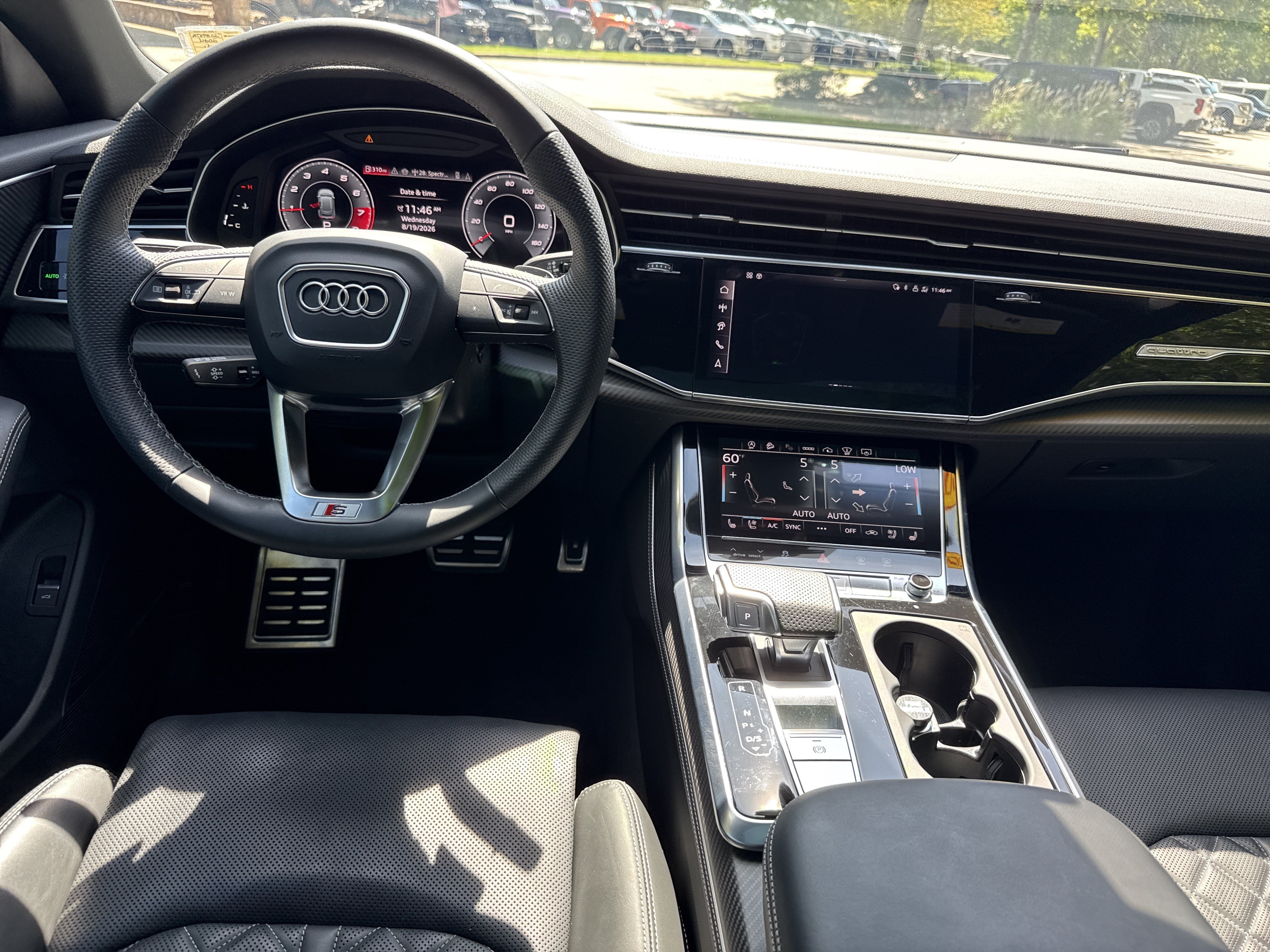 Used 2024 Audi SQ8 Prestige AWD/4WD image 23