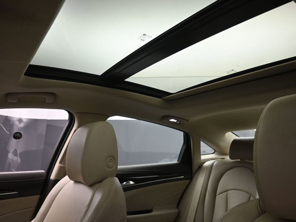 Used 2017 Buick LaCrosse Premium w/ Dynamic Driver Package image 19