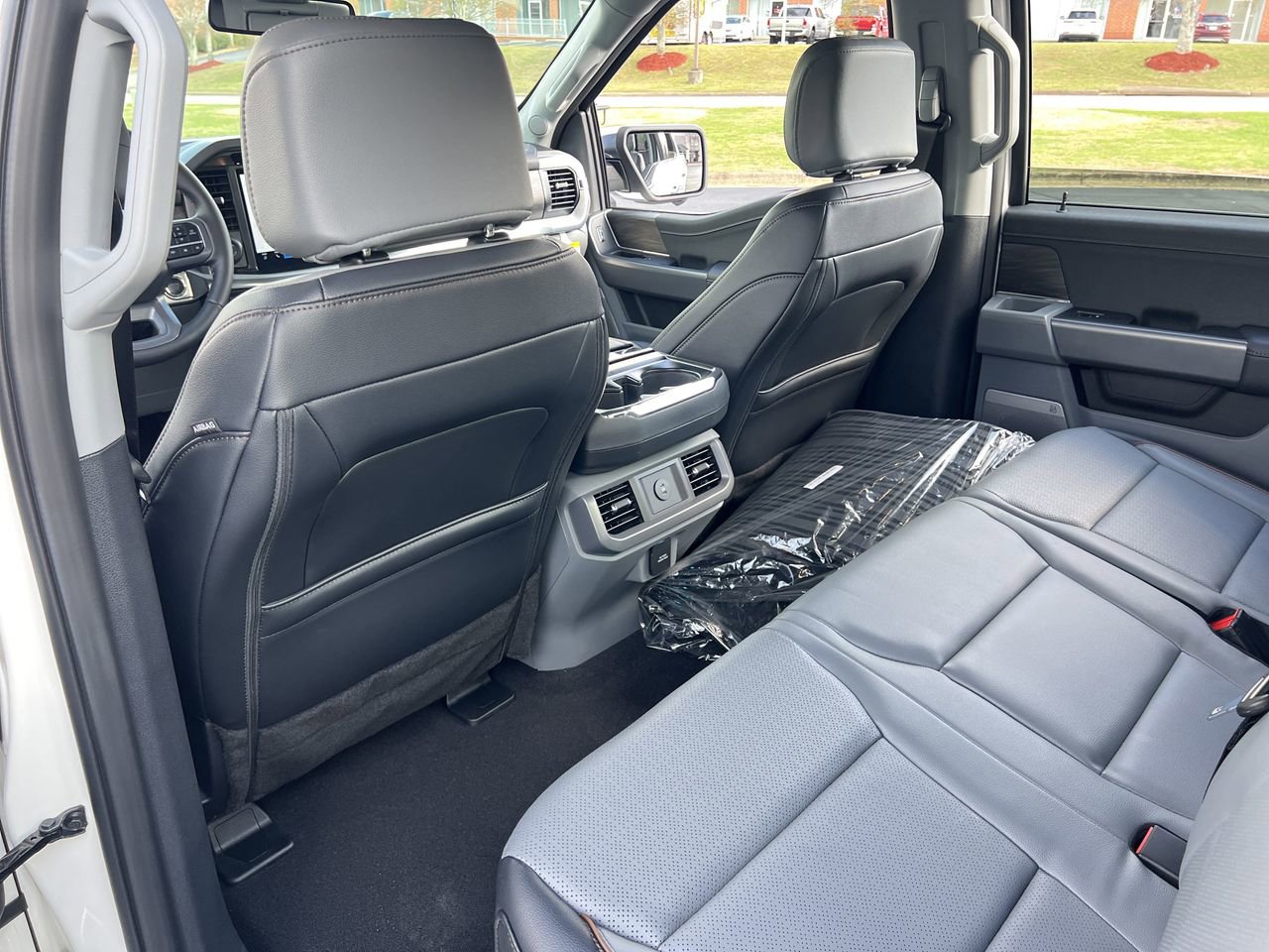 New 2026 Ford F150 Lariat w/ Equipment Group 501A Mid image 25