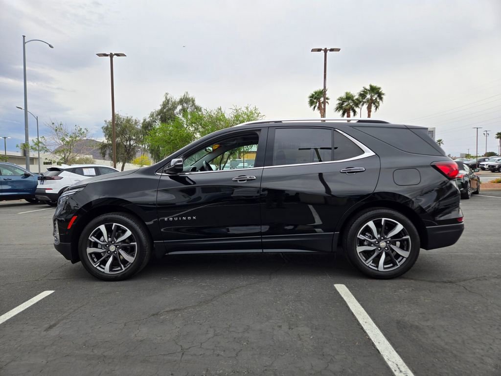 Used 2023 Chevrolet Equinox Premier image 3