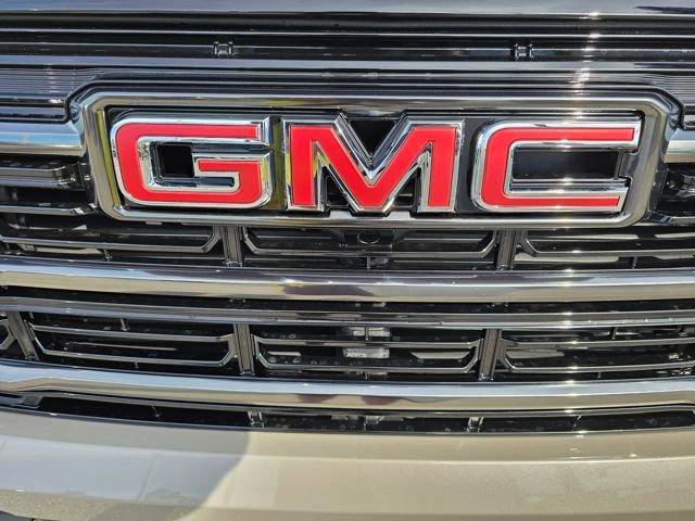 New 2026 GMC Terrain AT4 w/ Convenience Package III AWD/4WD image 9