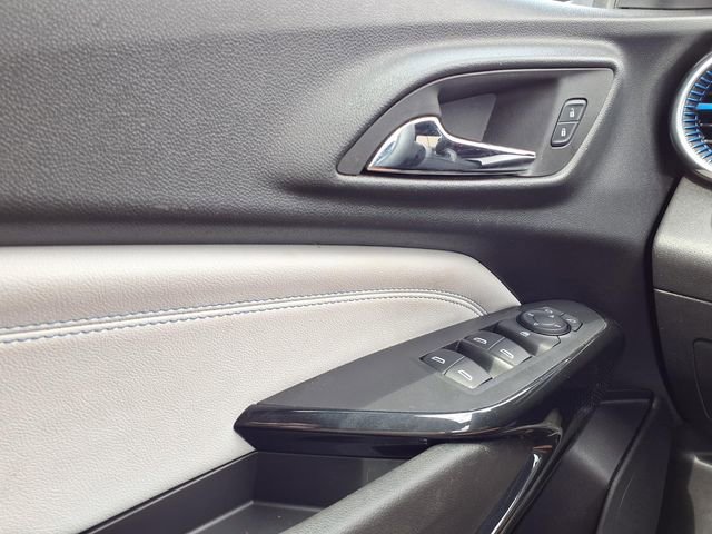 Used 2025 Chevrolet Trax LT image 18