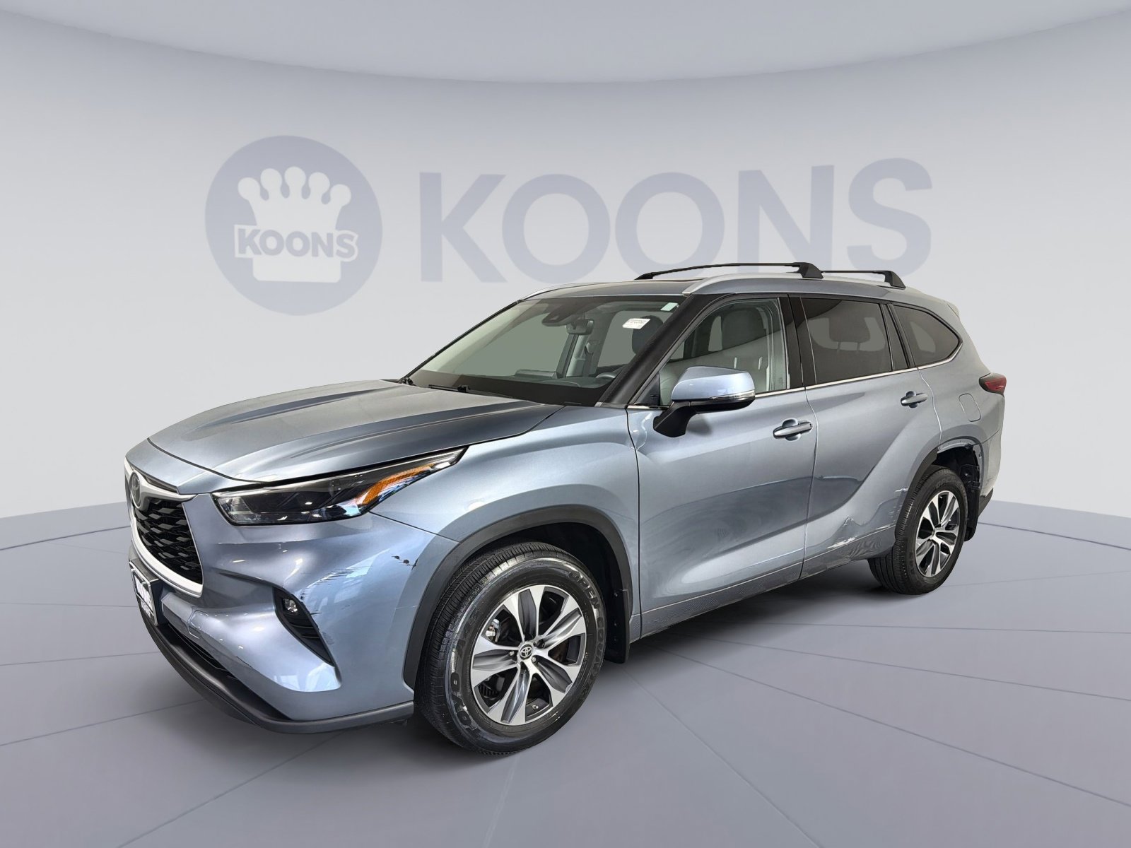 Used 2022 Toyota Highlander XLE