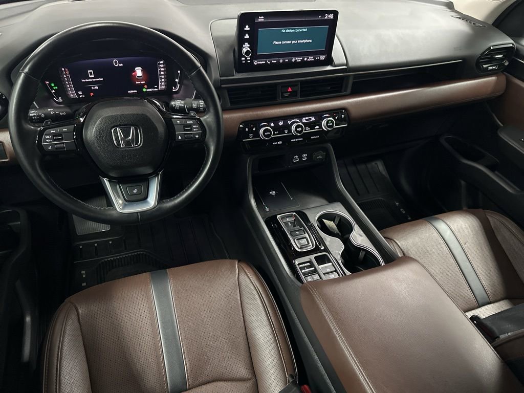 Used 2024 Honda Pilot Elite image 13