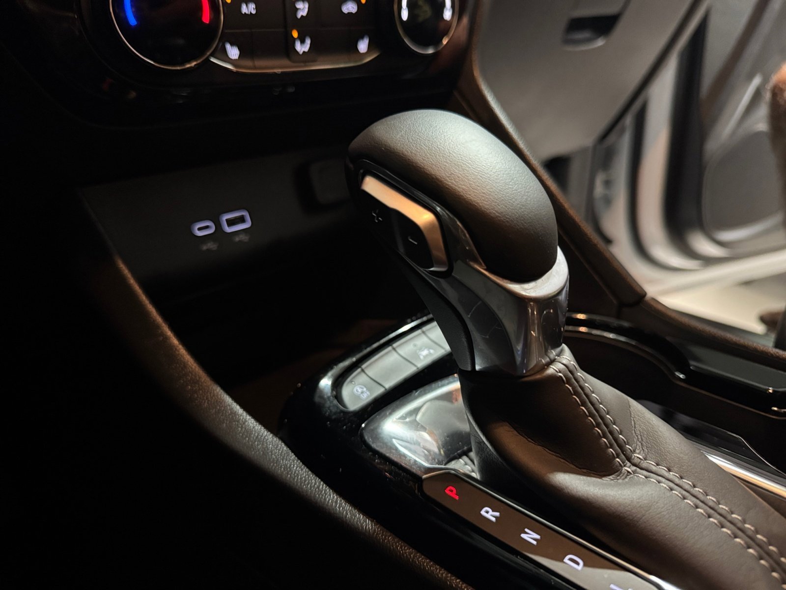 Used 2025 Buick Encore GX Sport Touring w/ Comfort Package image 20