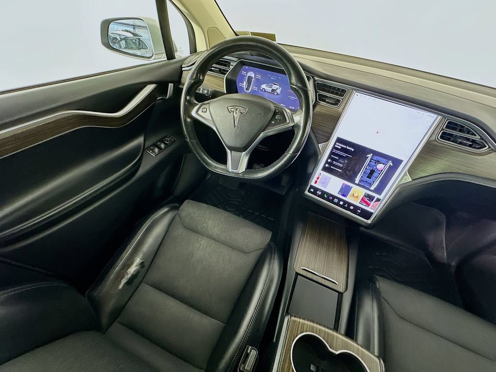Used 2016 Tesla Model X 90D AWD/4WD image 9
