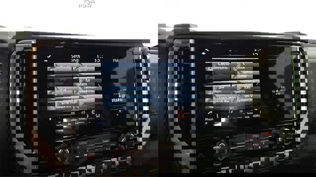 New 2025 Nissan Frontier SV w/ SV Convenience Package image 15