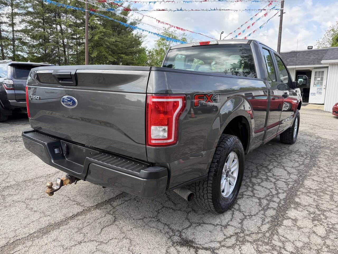 Used 2015 Ford F150 XL w/ Equipment Group 101A Mid AWD/4WD image 5