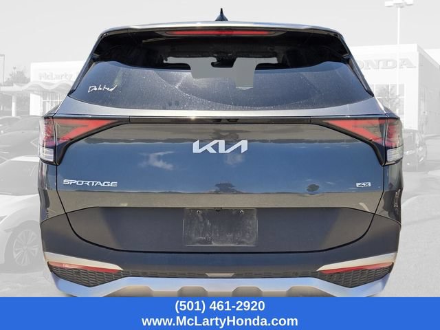 Used 2024 Kia Sportage LX AWD/4WD image 3