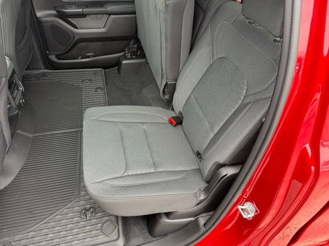 New 2026 RAM 1500 4x4 Crew Cab image 15