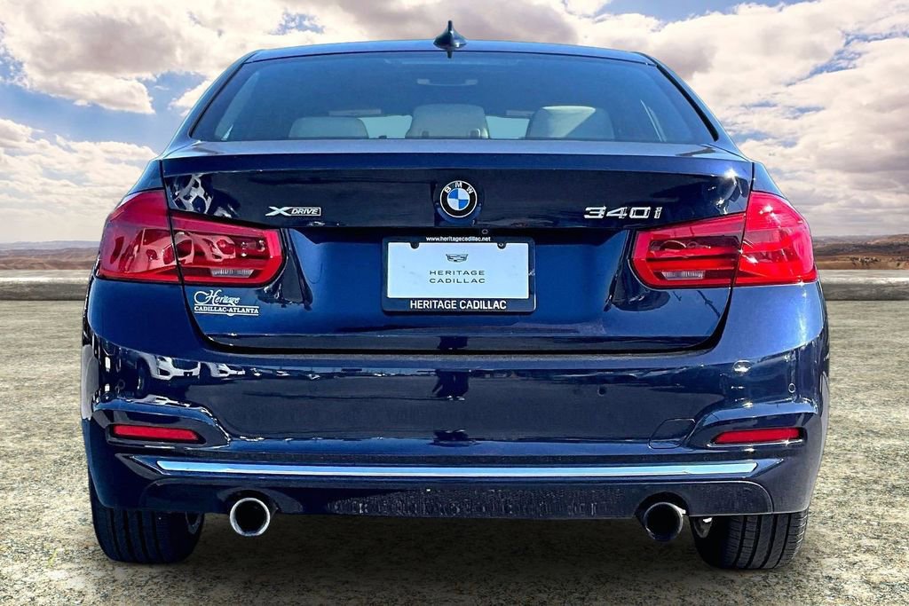 Used 2017 BMW 340i xDrive Sedan AWD/4WD image 6