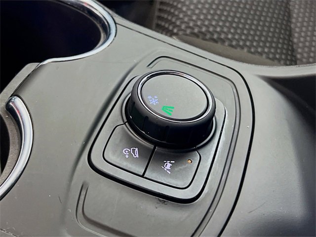 Used 2024 GMC Terrain SLE image 15