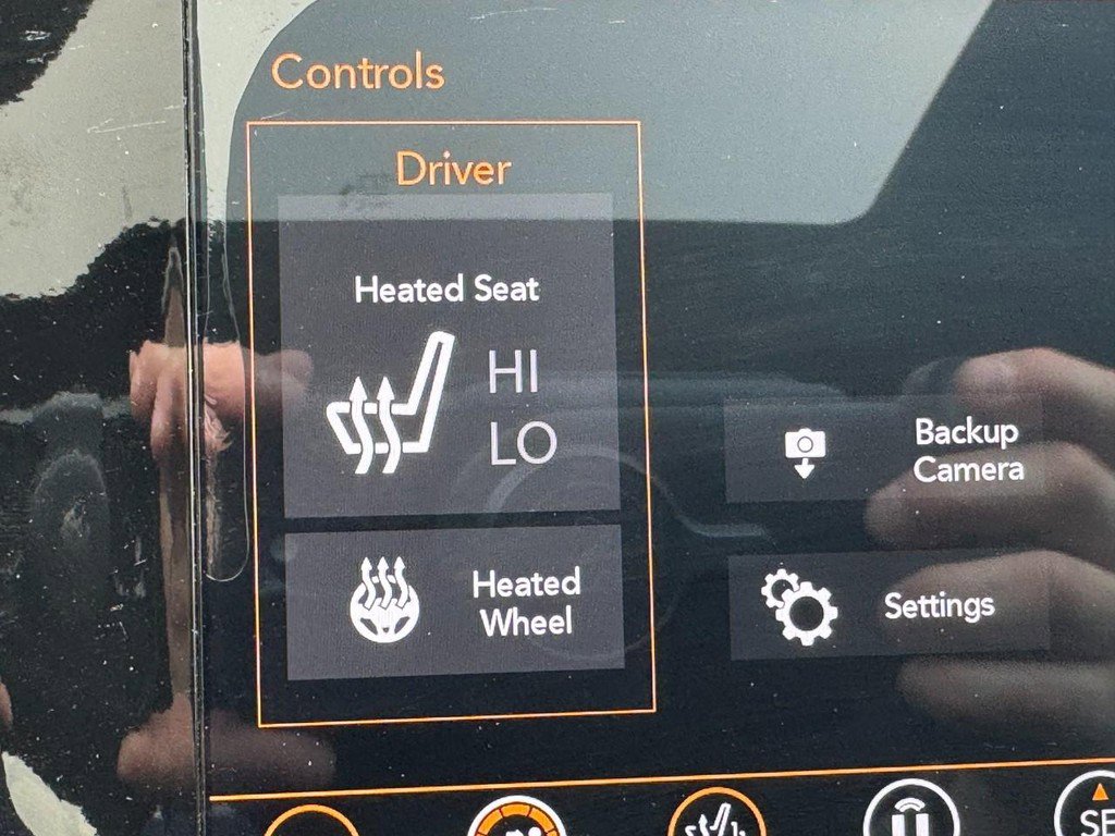 Used 2021 Jeep Grand Cherokee Laredo X AWD/4WD image 20