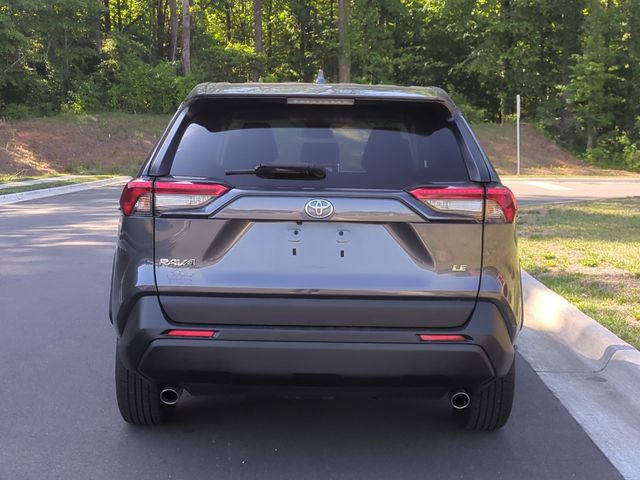 Used 2023 Toyota RAV4 LE FWD image 12