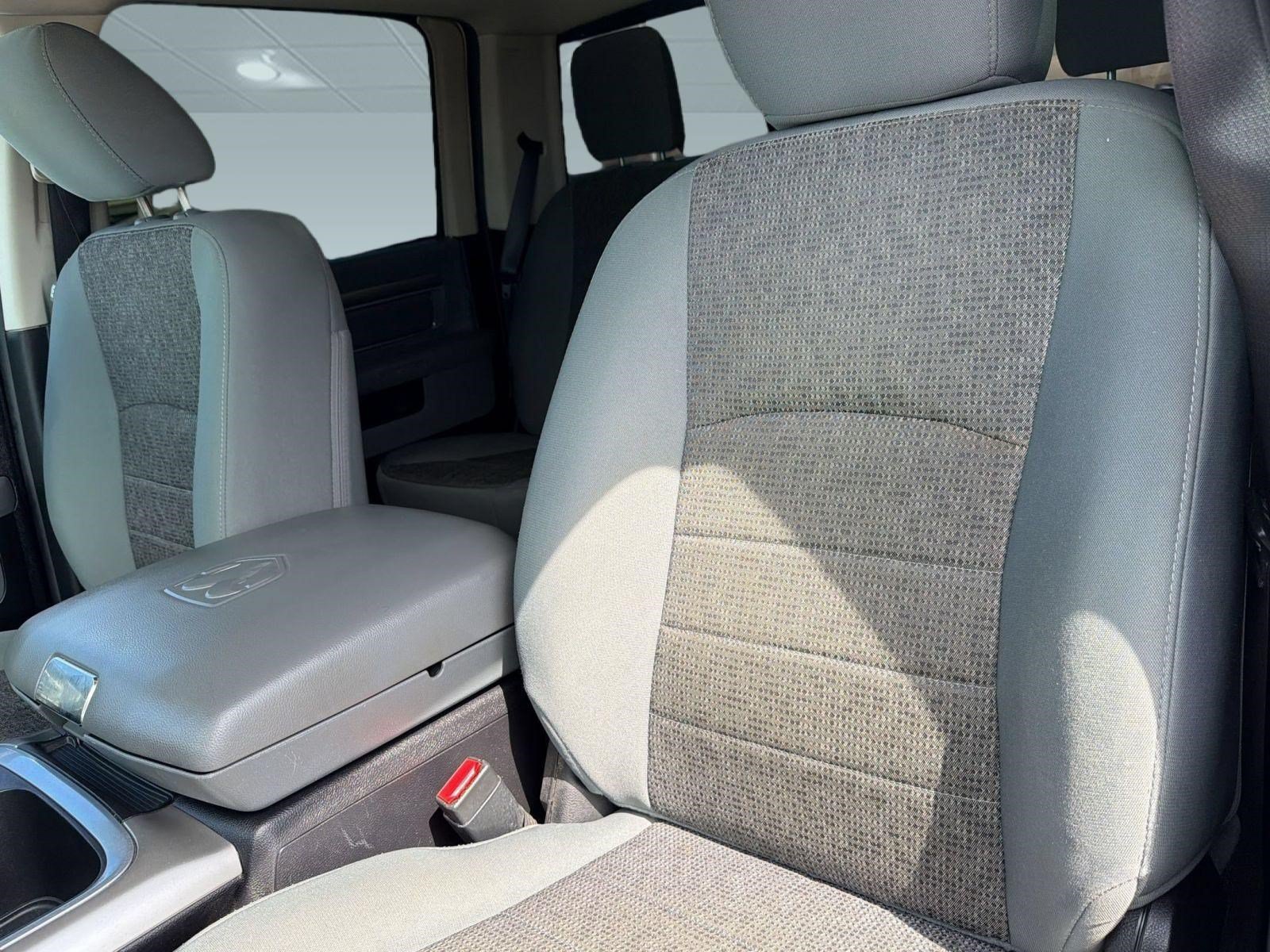 Used 2016 RAM 1500 Lone Star RWD image 25
