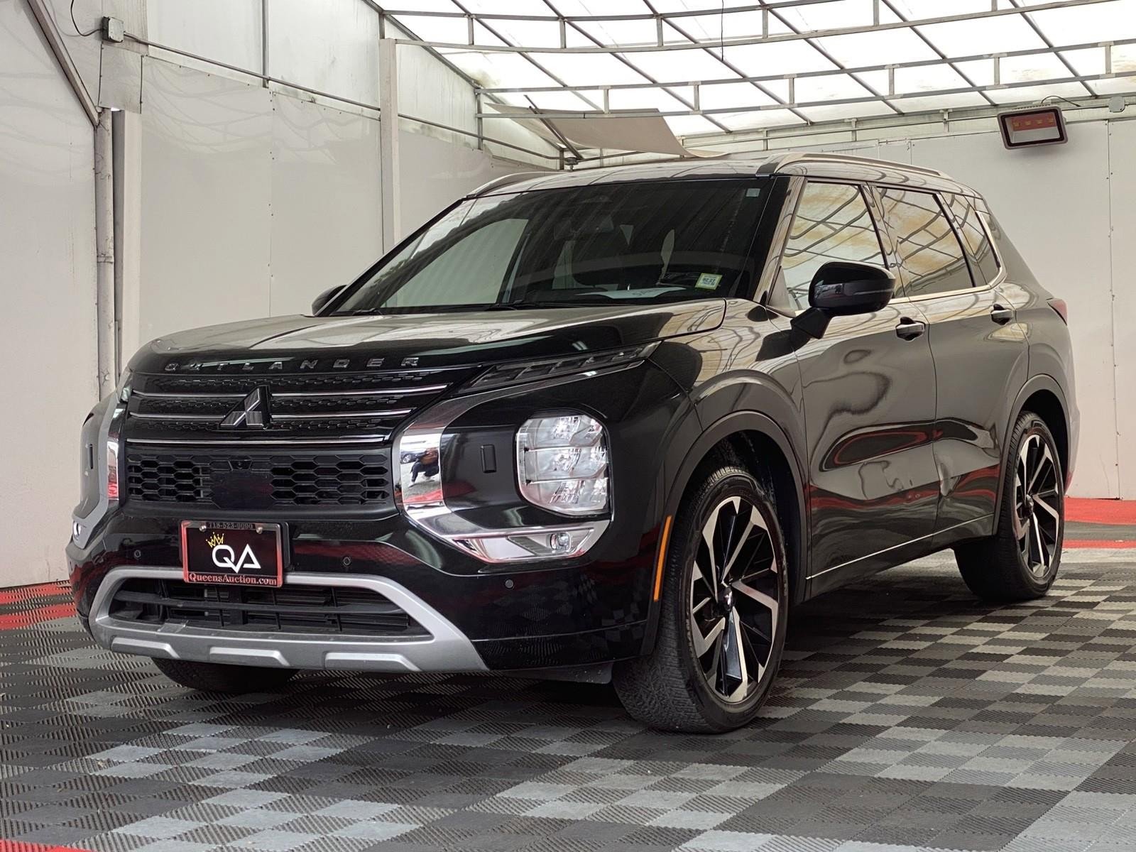 Used 2022 Mitsubishi Outlander SEL AWD/4WD image 3