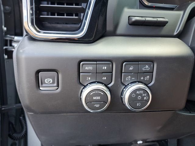 New 2026 GMC Sierra 1500 Denali w/ Denali Reserve Package AWD/4WD image 31