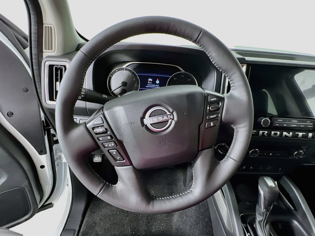 New 2026 Nissan Frontier SV w/ SV Convenience Package AWD/4WD image 10