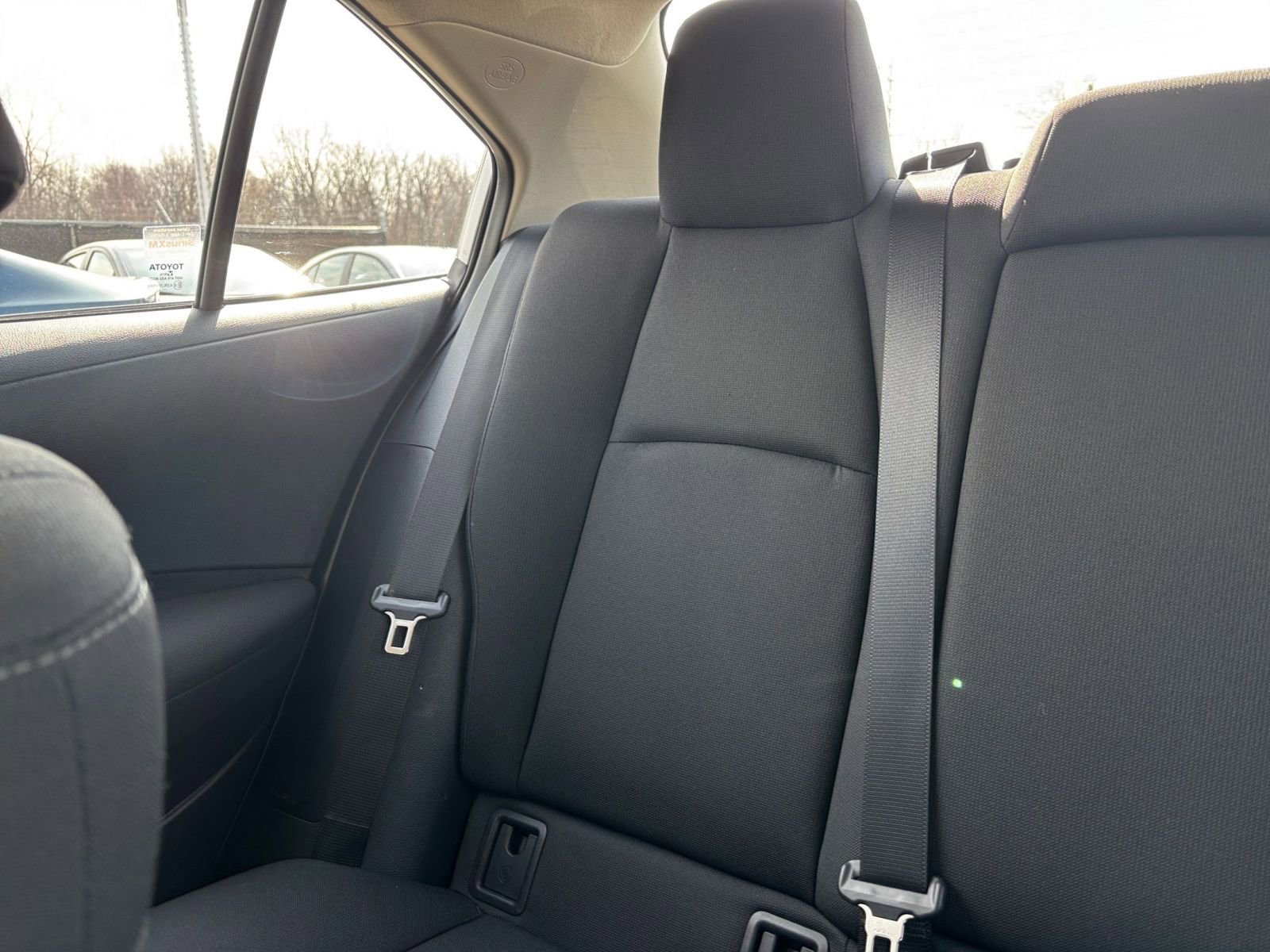 Used 2025 Toyota Corolla LE image 38