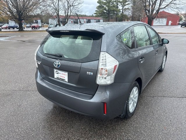 Used 2012 Toyota Prius V image 5