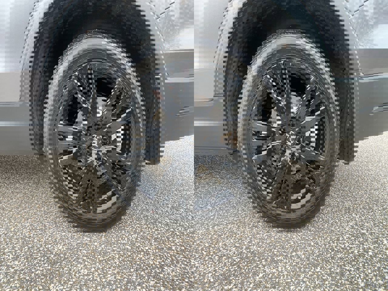 Used 2021 Honda Pilot Special Edition image 11