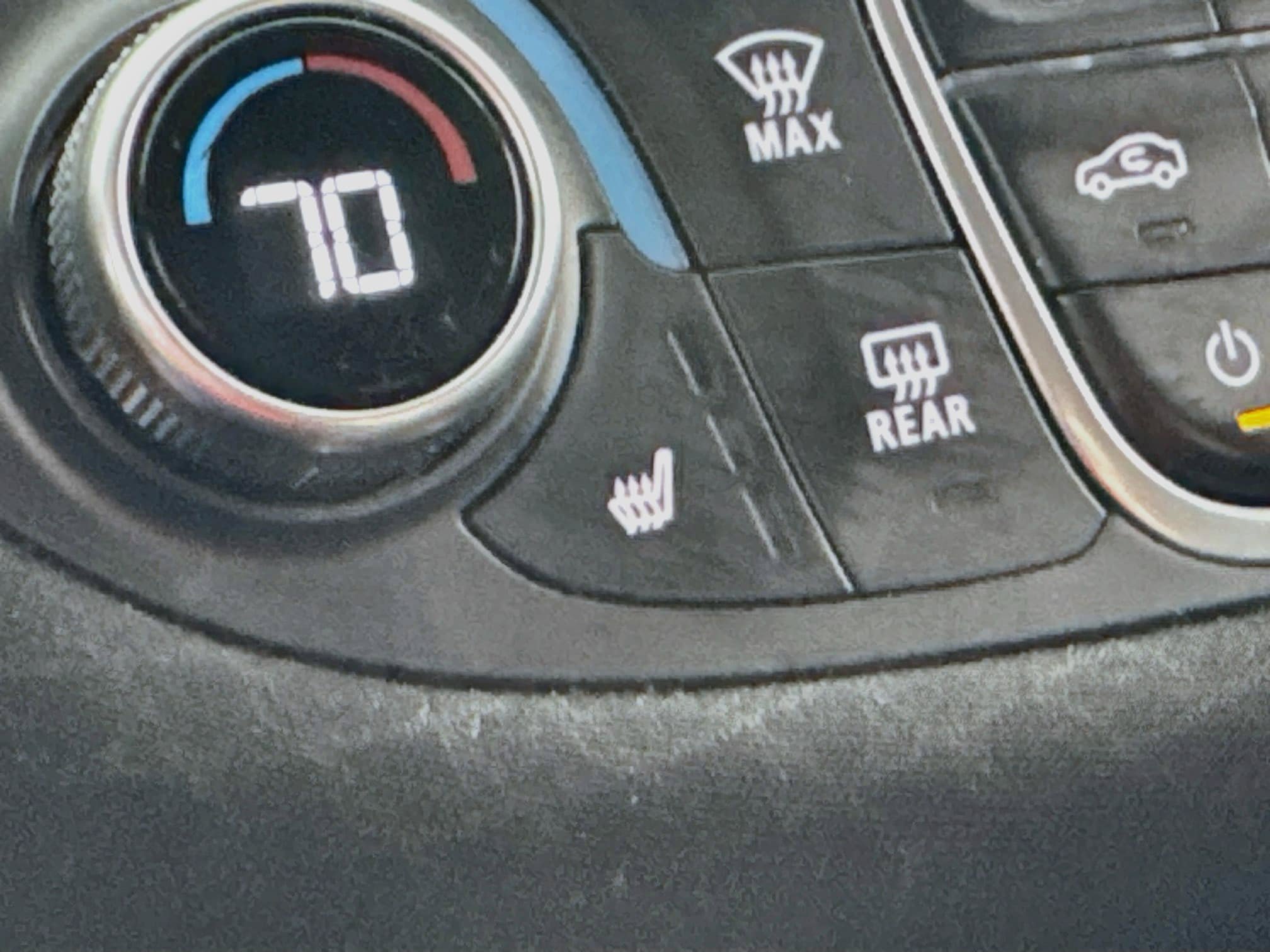 Used 2025 Chevrolet Malibu LT FWD image 4
